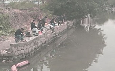 (����)��~����