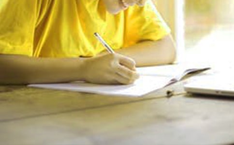 ���µġ�����(��i)�r(n��ng)���x��У����x16ƪ��