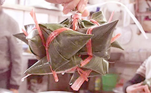 ������Ɂ�100������