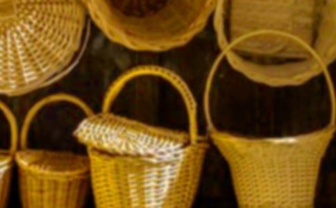 ����һ�j������