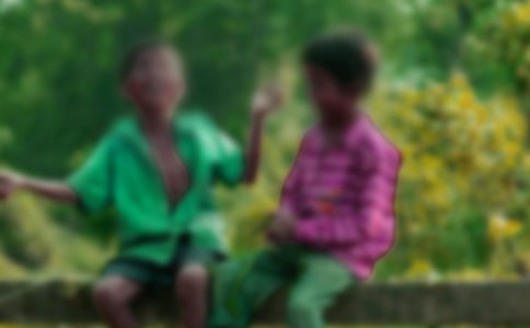 �����E�к����^���