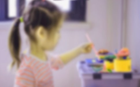 ��Ҋ���~��Ů���x��У�ͨ��18ƪ��