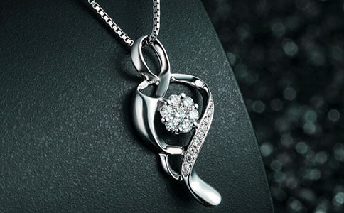 �(xi��ng)�Ӣ���x��У�ͨ��15ƪ��