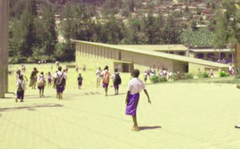 С�W(xu��)�������u�Z���\