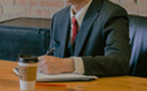 ����������