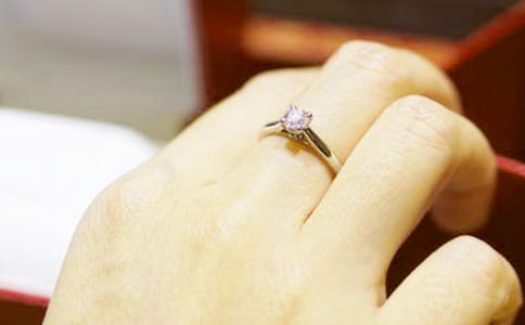 �ĳ�����錚�s�@�Ї�(gu��)��߄�(chu��ng)�⪄(ji��ng)?w��)��?chu��ng)��a(ch��n)�I(y��)�İl(f��)չ