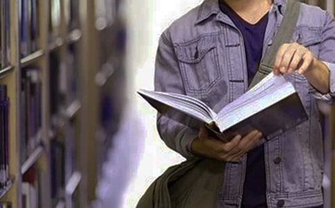 大學(xué)生自我介紹精選【13篇】