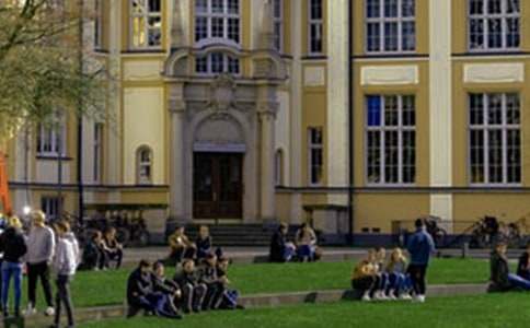 ����(j��ng)�䡿��W(xu��)�����I(y��)�����b��12ƪ