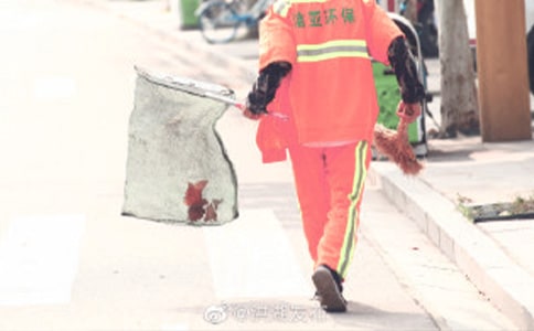 “關(guān)愛環(huán)衛(wèi)工人全民行動(dòng)”倡議書