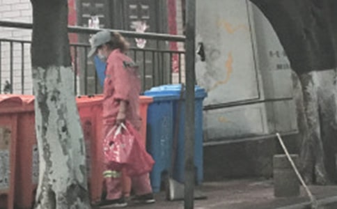 寫環(huán)衛(wèi)工人的作文必備(15篇)