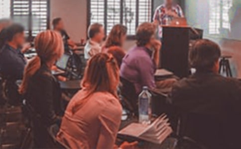 �����v�����v��