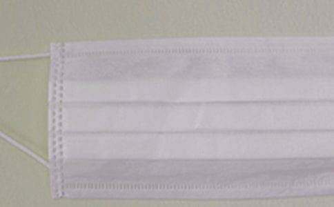 ���е�����