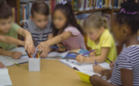 關于小學小學生優(yōu)秀作文300字集錦9篇