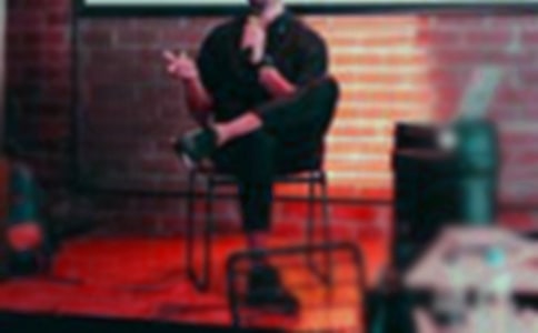 �P(gu��n)�����꼉���v�巶�ļ���4ƪ