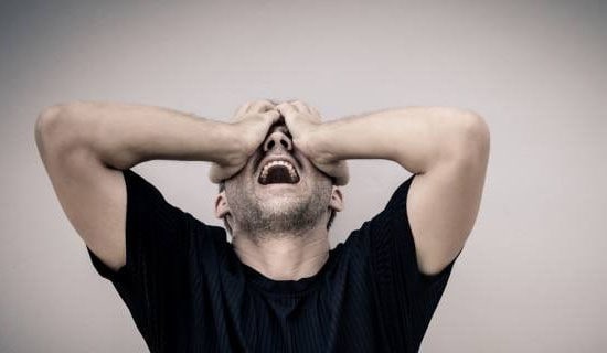 獨自一人承受痛苦的說說