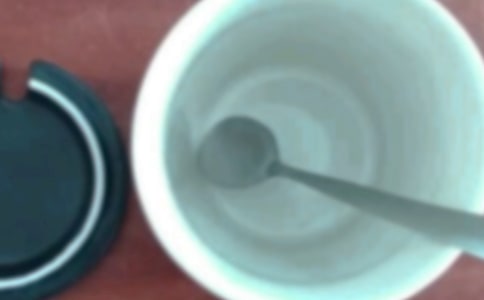 《杯子》中班科學(xué)教案