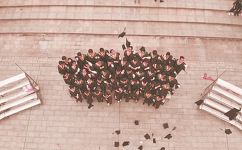 �����]�����I(y��)�����b���\��9ƪ