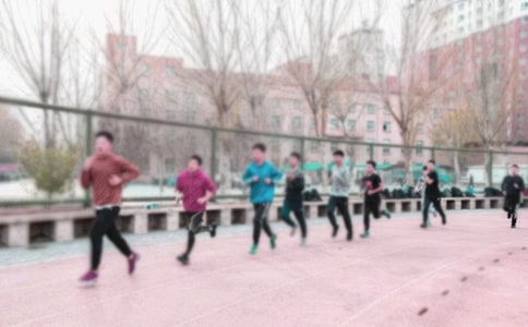 �L(zh��ng)������300��