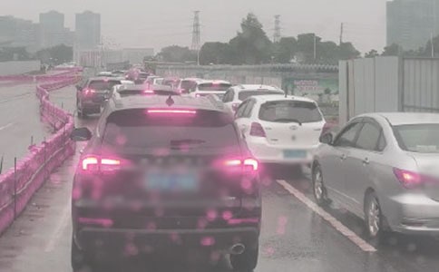 堵車作文500字(精華6篇)