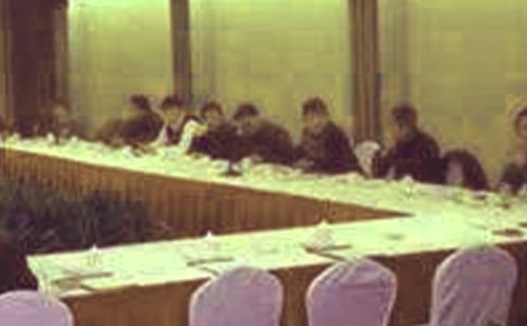 ��˾�ɖ|��(hu��)�Q�h��16ƪ(�؂�)