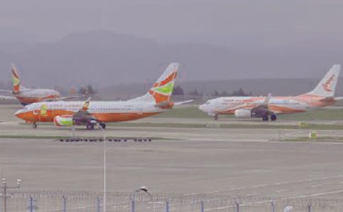 Ӣ���w�C�������`�ɫ@�r��