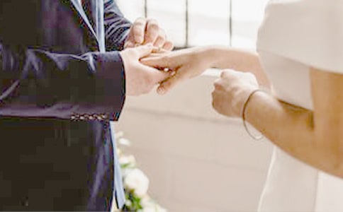 �]�и���Ļ�����ͬ��Ϟ