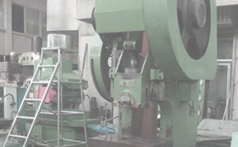 機(jī)電班長(zhǎng)個(gè)人年終工作總結(jié)