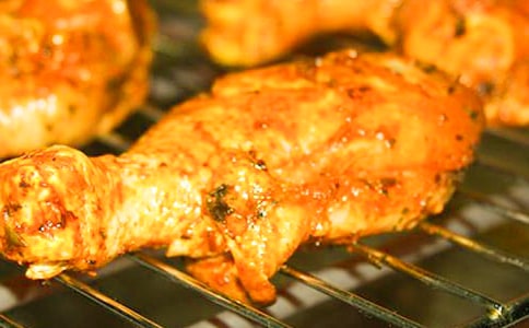 【精選】吃雞腿作文300字四篇