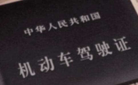 �{�յ�܇�����E