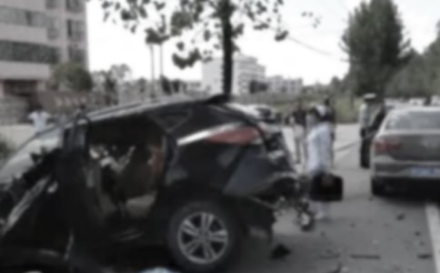 交通事故捐款倡議書