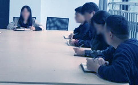 ��һ�W(xu��)��С�W(xu��)���꼉��(sh��)�W(xu��)���нM�������Y(ji��)���ģ����x5ƪ��