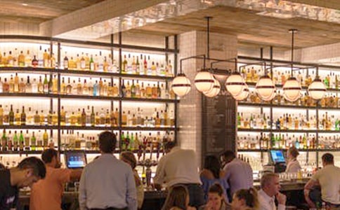 酒吧服務員年終工作總結(jié)7篇