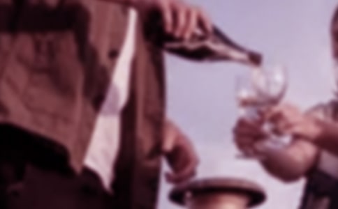 儀表禮儀:酒會(huì)的著裝