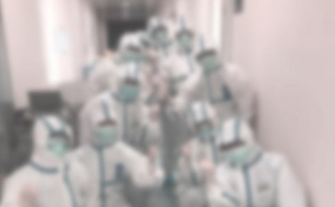 向抗疫英雄致敬作文