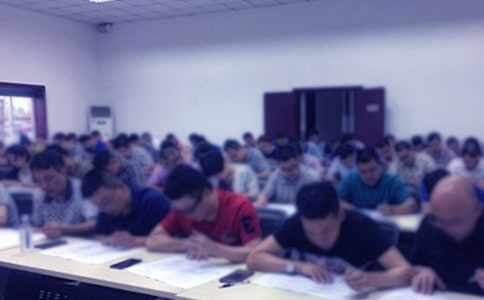 ��W���\�ſ�ԇ���}�����̰�