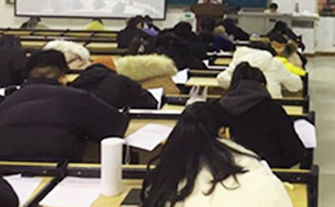 ���P(gu��n)��ԇ��˼����300�ּ��\8ƪ