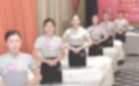 寫(xiě)美容師的作文500字