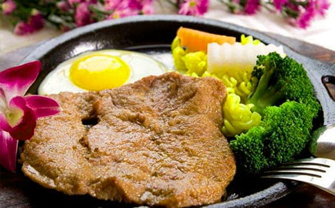 吃牛排_寫事作文600字_二年級寫事作文