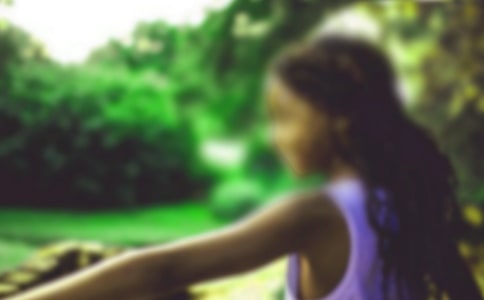 �ɹŰ����СŮ������650��