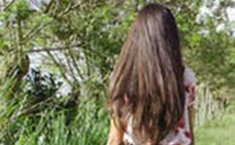 女生穿著裙裝有哪些禮儀