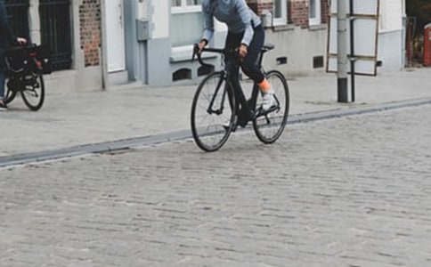 關(guān)于騎行自行車作文