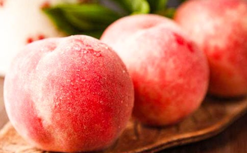 水蜜桃是我最喜歡吃的