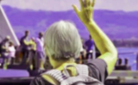 �̈́e������200��