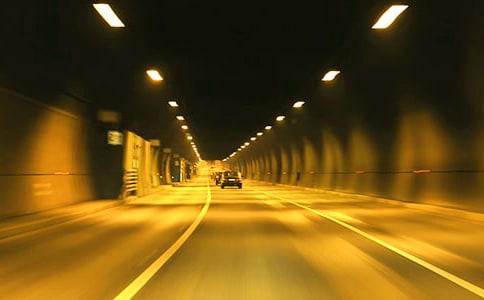 可控音頻電磁法在敘永關深埋隧道勘察中的應用