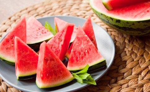 關(guān)于我愛故鄉(xiāng)的西瓜作文