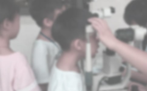 眼科醫(yī)師年終工作總結(jié)4篇