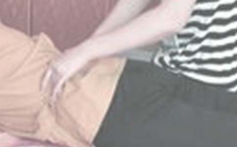 老人怎么選擇靠墊預(yù)防腰痛