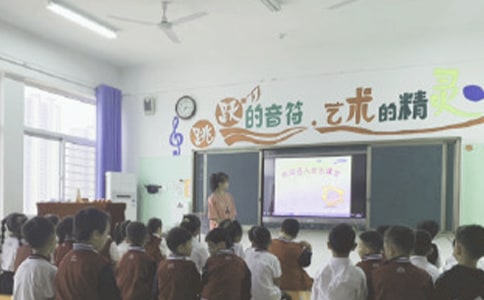 走向完美的音樂(lè)課堂教學(xué)狀態(tài)的理想王國(guó)-淺論小學(xué)音樂(lè)課程改革