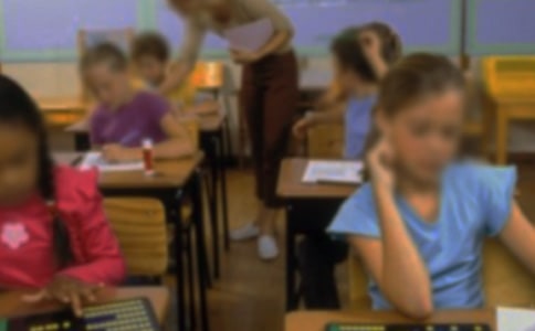 �׃��@����ώ����˹������Y(ji��)13ƪ�����x��