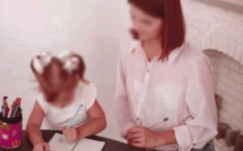 幼師實(shí)習(xí)生自我鑒定三篇